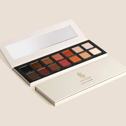 Eye shadow palette • CLASSIC EYESHADOW - 14 Colors